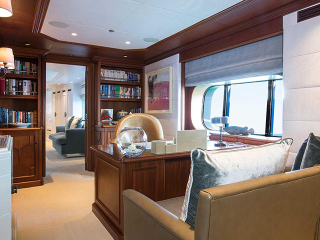 Yacht Proteksan Mosaique TissoT Realestate