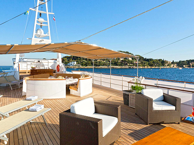 Yacht SNCB Custom TissoT Immobilien Schweiz