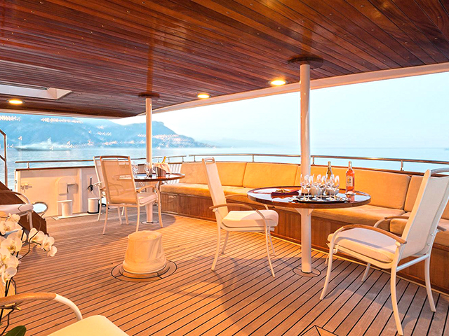 Yacht SNCB Custom TissoT Immobilien Schweiz
